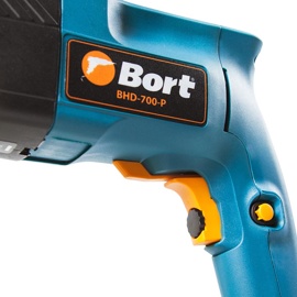 Перфоратор Bort BHD-700-P (91270696)