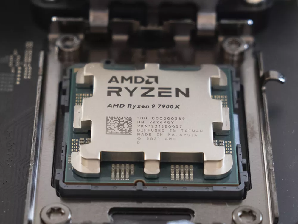  AMD Ryzen 9 7900X (100-000000589)