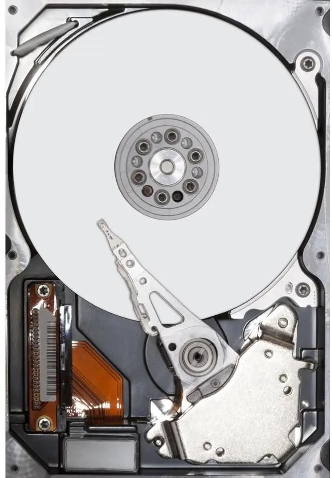 Жесткий диск 10Tb Seagate IronWolf (ST10000VN000)