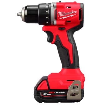Шуруповерт Milwaukee M18 BLDDRC-202C (4933492833)